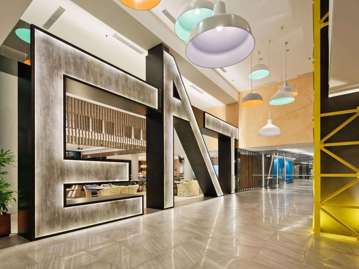 Hotel ibis Styles Batam Nagoya Exteriér fotografie