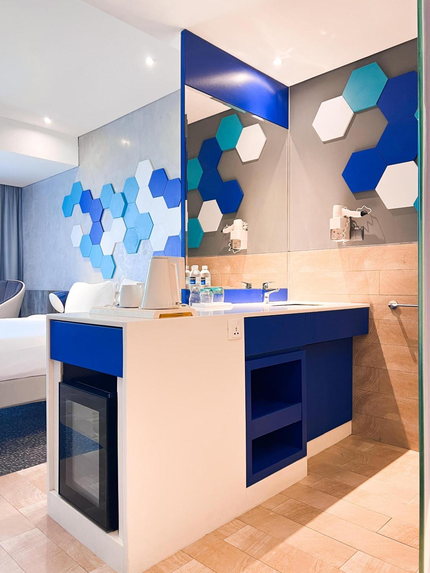 Hotel ibis Styles Batam Nagoya Exteriér fotografie